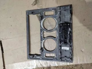 21068303081 Рамка под магнитолу Mercedes E W210 Арт 93950461, вид 2