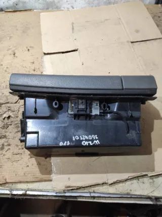 A2106890791 Бардачок Mercedes E W210 Арт 93950474, вид 3