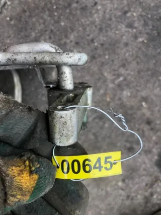 30676602 Радиатор кондиционера  Volvo XC70 3 Арт 00645, вид 4