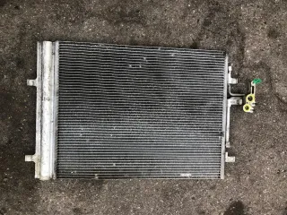 30676602 Радиатор кондиционера  Volvo XC70 3 Арт 00645, вид 1