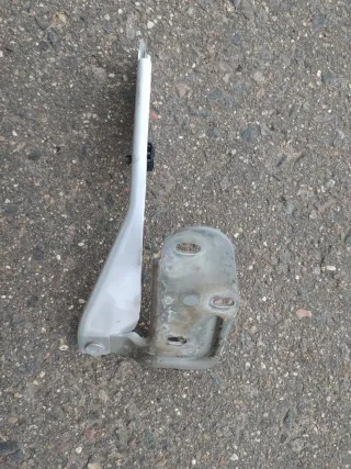 95851130201, 7P5823302C Петля капота правая Porsche Cayenne 958 Арт MK94022638, вид 2