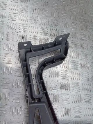 9686264380 Кронштейн крепления бампера заднего Peugeot 5008 Арт 94030533, вид 6
