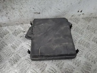 284C40002R Крышка блока предохранителей Renault Grand Scenic 3 Арт 43597_2000001300208, вид 1