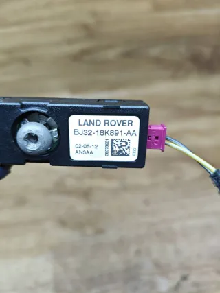 BJ32-18K891-AA Антенна Land Rover Evoque 1 Арт 95012, вид 2