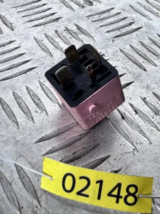 8365326, 0332019168 Реле (прочее) BMW 7 E38 Арт 02148, вид 3