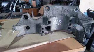  Кронштейн компрессора кондиционера Ford Galaxy 1 restailing Арт 94046533, вид 1