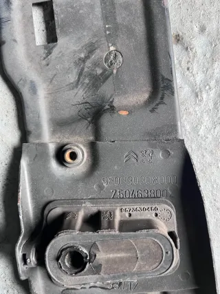9803303080,7504638002,8907638001 Планка кассеты радиаторов нижняя Peugeot 3008 2 Арт 13978, вид 6