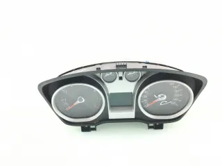 8V4T10849FE Щиток приборов (приборная панель) Ford Focus 2 restailing Арт 416293
