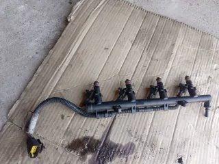 8200135504 Форсунка Renault Megane 2 1.6л Арт 004118, вид 1