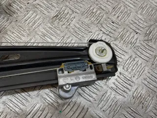 7034388, 7075674 Стеклоподъемник электрический задний правый BMW 5 E60/E61 Арт 54561, вид 7