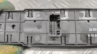  Блок управления стеклоподъемниками Renault Megane 3 Арт 2653_2000001300610, вид 3