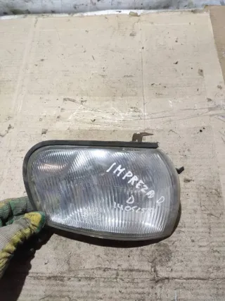  Поворотник правый Subaru Impreza 1 Арт 94116439