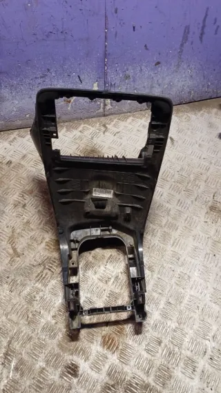 30791722 Консоль салона (кулисная часть) Volvo S60 2 Арт 94134579
