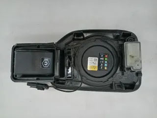 7349075, 51177405754 Лючок порта зарядки BMW X3 G01 (в наличии) Арт 011436, вид 2