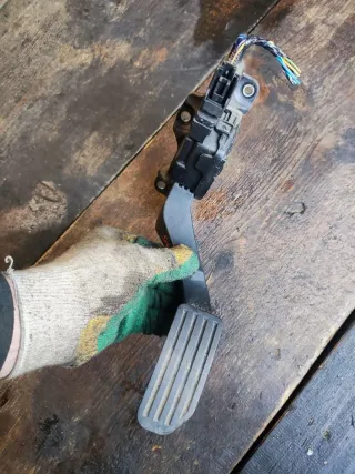 31329060 Педаль газа Volvo V70 2 Арт 94136848, вид 3