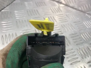 98AB11572AF Контактная группа Ford Focus 1 Арт 32111792151, вид 3