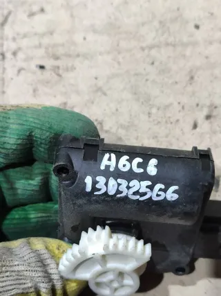 0132801369 Заслонка печки/климат-контроля Audi A6 C6 (S6,RS6) Арт 94155918, вид 5