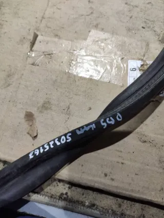  Уплотнитель капота Volkswagen Passat B5 Арт 94155951, вид 5