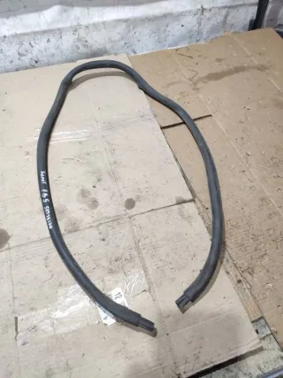  Уплотнитель капота Volkswagen Passat B5 Арт 94155957, вид 1