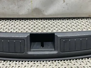 101082100C Накладка замка багажника Tesla model S Арт 24636, вид 4