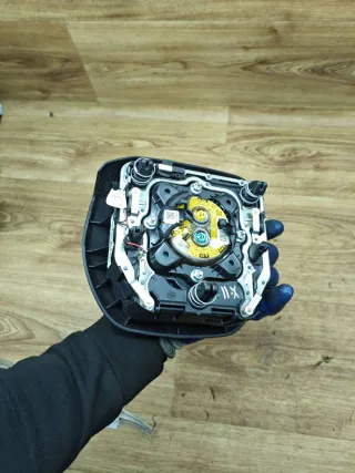 BJ32-043B13-BF Подушка безопасности водителя Land Rover Evoque 1 Арт 95161, вид 6