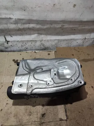 6510901101 Корпус воздушного фильтра Mercedes E W212 Арт 94160174