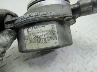 728176, 15772771, 7787366, 7795142 Насос вакуумный BMW 6 E63/E64 Арт 94165404, вид 4