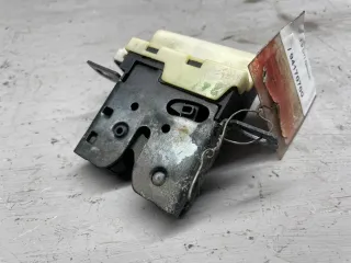 8200000894,7700430941 Замок стекла двери багажника Renault Laguna 2 Арт 94170700, вид 1