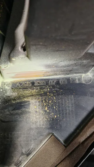 A2058300703 Водосток капота Mercedes C W205 Арт 94173296, вид 15
