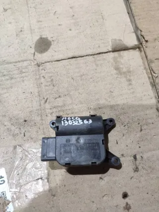 0132801358 Заслонка печки/климат-контроля Audi A6 C6 (S6,RS6) Арт 94178400, вид 1