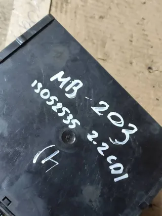 2035452801 Блок предохранителей Mercedes C W203 Арт 94188952, вид 5