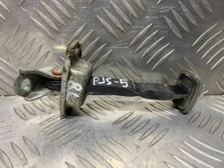5732A036 Ограничитель открывания двери Mitsubishi Pajero Sport 2 Арт 212777, вид 1