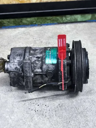 7700871663,0482911434 Компрессор кондиционера Renault Safrane 2 Арт 1329039, вид 3