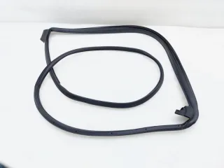 6787133100, 67871-33100 Уплотнитель двери Toyota Camry XV50 Арт ST255047, вид 1