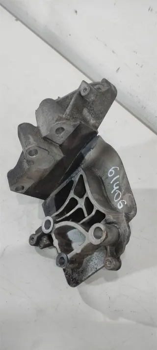7S7G6F001AB,, EP6 5FW Кронштейн двигателя Ford Focus 3 Арт 61406, вид 2