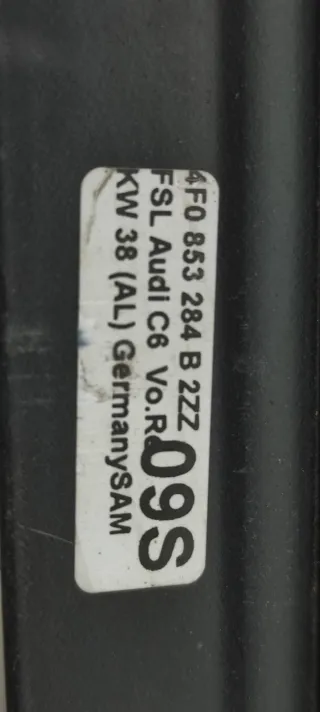 4F0853284B,, Молдинг стекла двери передней правой наружный Audi A6 C6 (S6,RS6) Арт 59619, вид 3