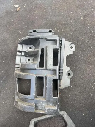  Кронштейн крепления бампера заднего Peugeot 5008 Арт 94211782, вид 1