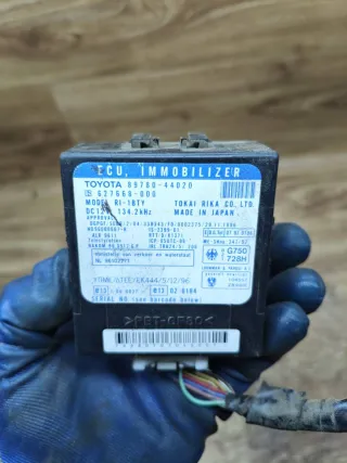 89780--44020,627668-000 Иммобилайзер Toyota Picnic 1 Арт 95357, вид 2