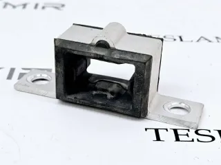 1493996-00,1451878-00 Кронштейн радиатора Tesla model Y Арт 31607_1, вид 1