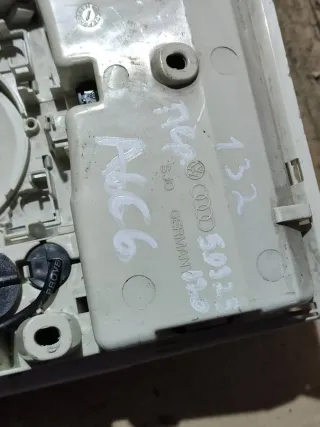  Фонарь салона (плафон) Audi A6 C6 (S6,RS6) Арт 94231916, вид 6