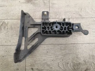 7P5802820A, 958559834009B9 Опора под домкрат (поддомкратная подушка) Porsche Cayenne 958 Арт MK94232949, вид 2