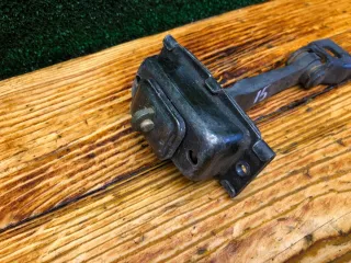 A1687200116 Ограничитель открывания двери передней Mercedes A W168 Арт 94240412, вид 2