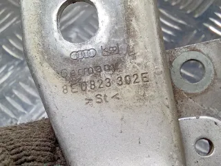 8E0823302E Петля капота правая Audi A4 B6 Арт 94244485, вид 6