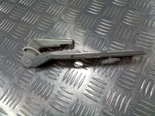 8E0823302E Петля капота правая Audi A4 B6 Арт 94244485, вид 3