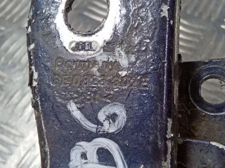 8E0823302E Петля капота правая Audi A4 B6 Арт 94244521, вид 5