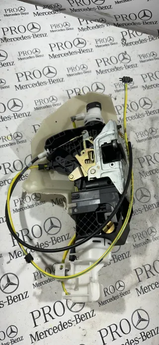 2207304035 замок двери задней правой Mercedes S W220 Арт 100035, вид 2