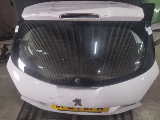  Крышка багажника (дверь 3-5) Peugeot 208 Арт MT29095524, вид 1