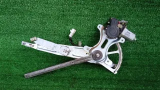 69801-48010 стеклоподъемник LEXUS RX300 MCU15 Lexus RX 3 Арт 1132885, вид 2