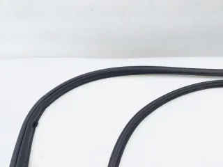 6786160150 Уплотнитель двери Toyota Land Cruiser 200 Арт ST255728, вид 3