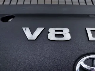1260151010 Крышка двигателя Toyota Land Cruiser 200 Арт ST255789, вид 11
